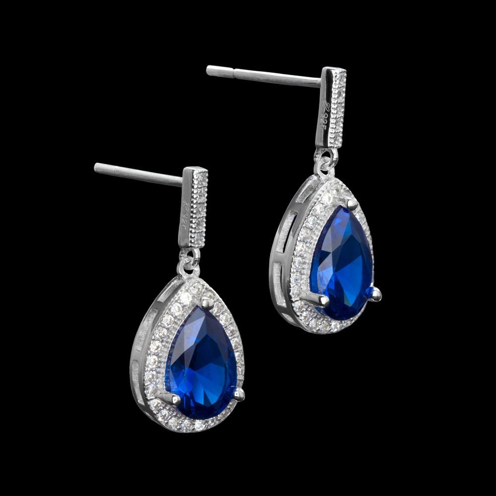 1点作品☺︎ ロングペアシェイプサファイアピアス イヤリングに変更可能☺︎ サファイア 揺れる ピアス 合計3カラット ペアシェイプカット