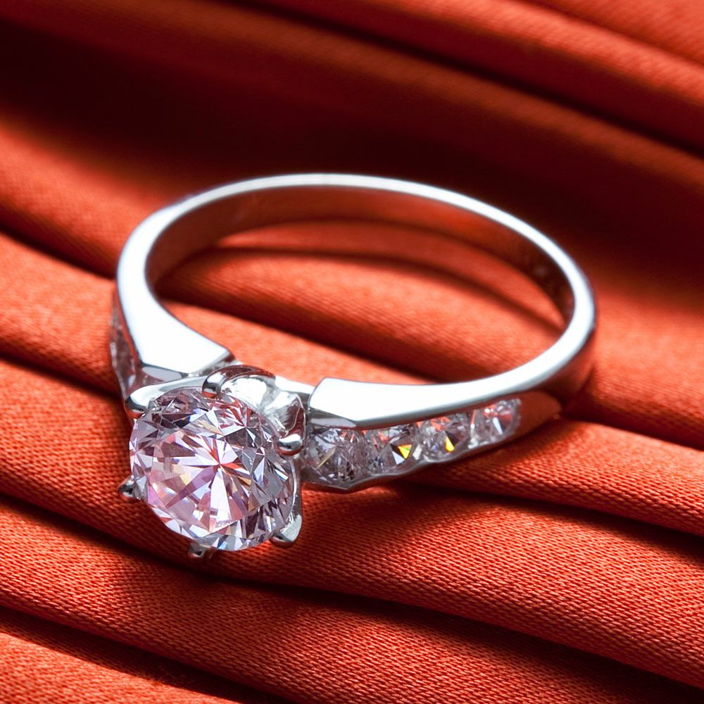 10%OFF】最高級品質 1カラット czダイヤモンド ホワイトゴールド